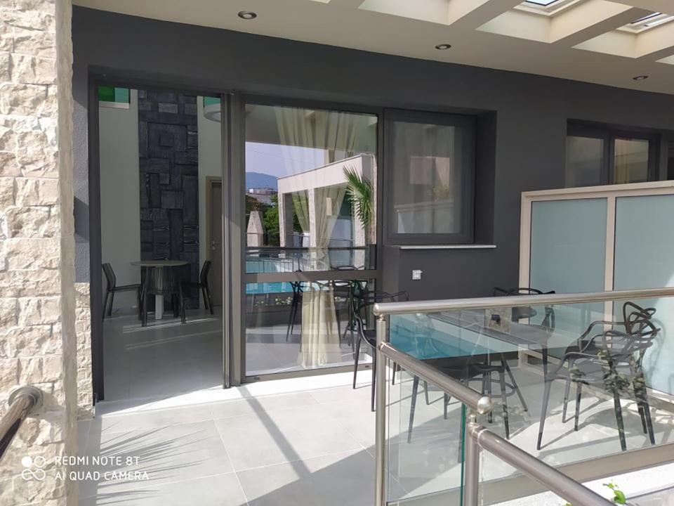 Amalia Deluxe Villas Vrasná Dış mekan fotoğraf