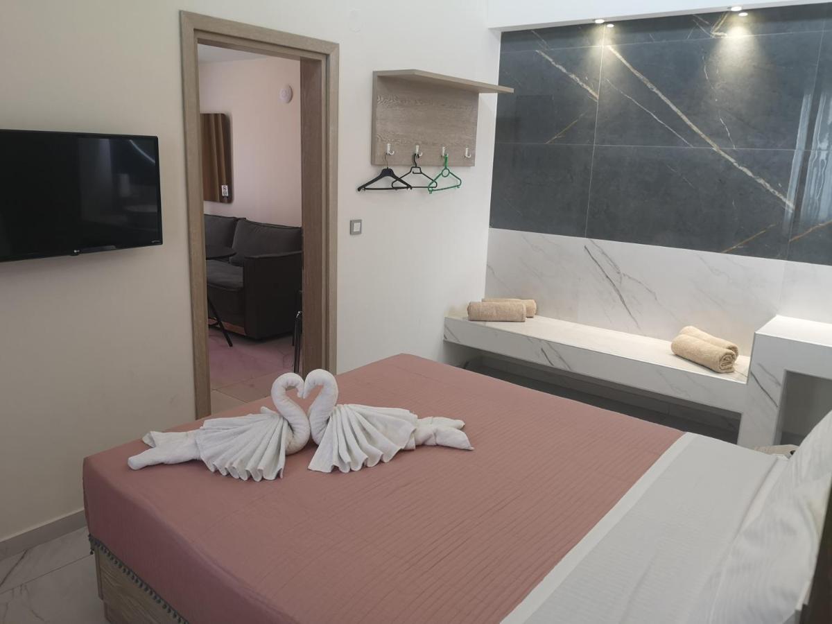 Amalia Deluxe Villas Vrasná Dış mekan fotoğraf